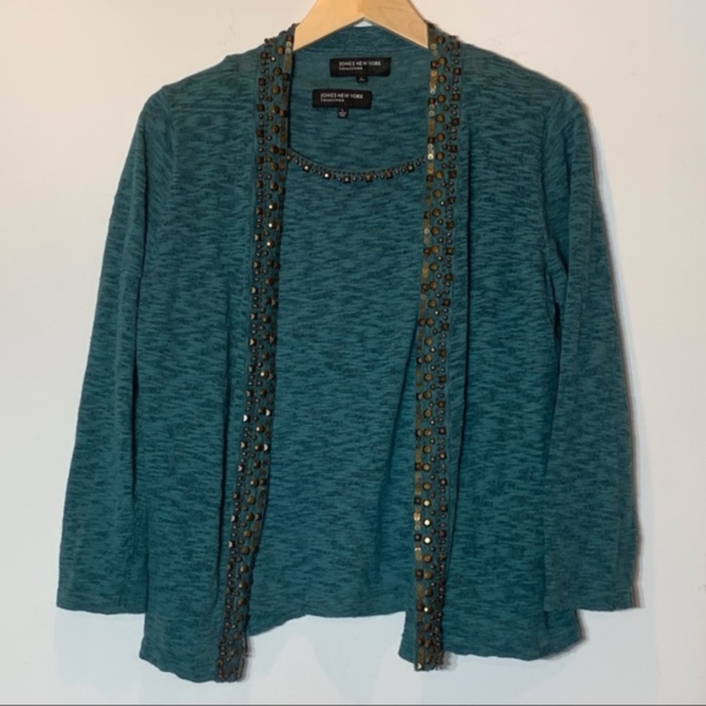 EUC Jones New York Beautiful Teal with Bronze Sequins and Bead Trim Sweater Set